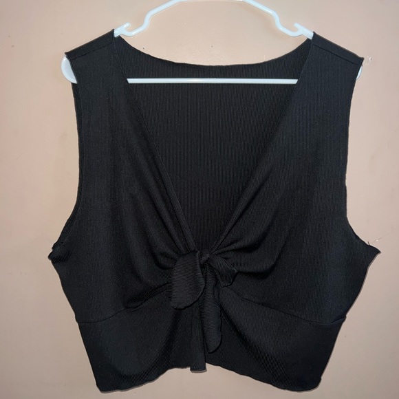 Plus Knot Front Ribbed Tank Top - Picture 2 of 4